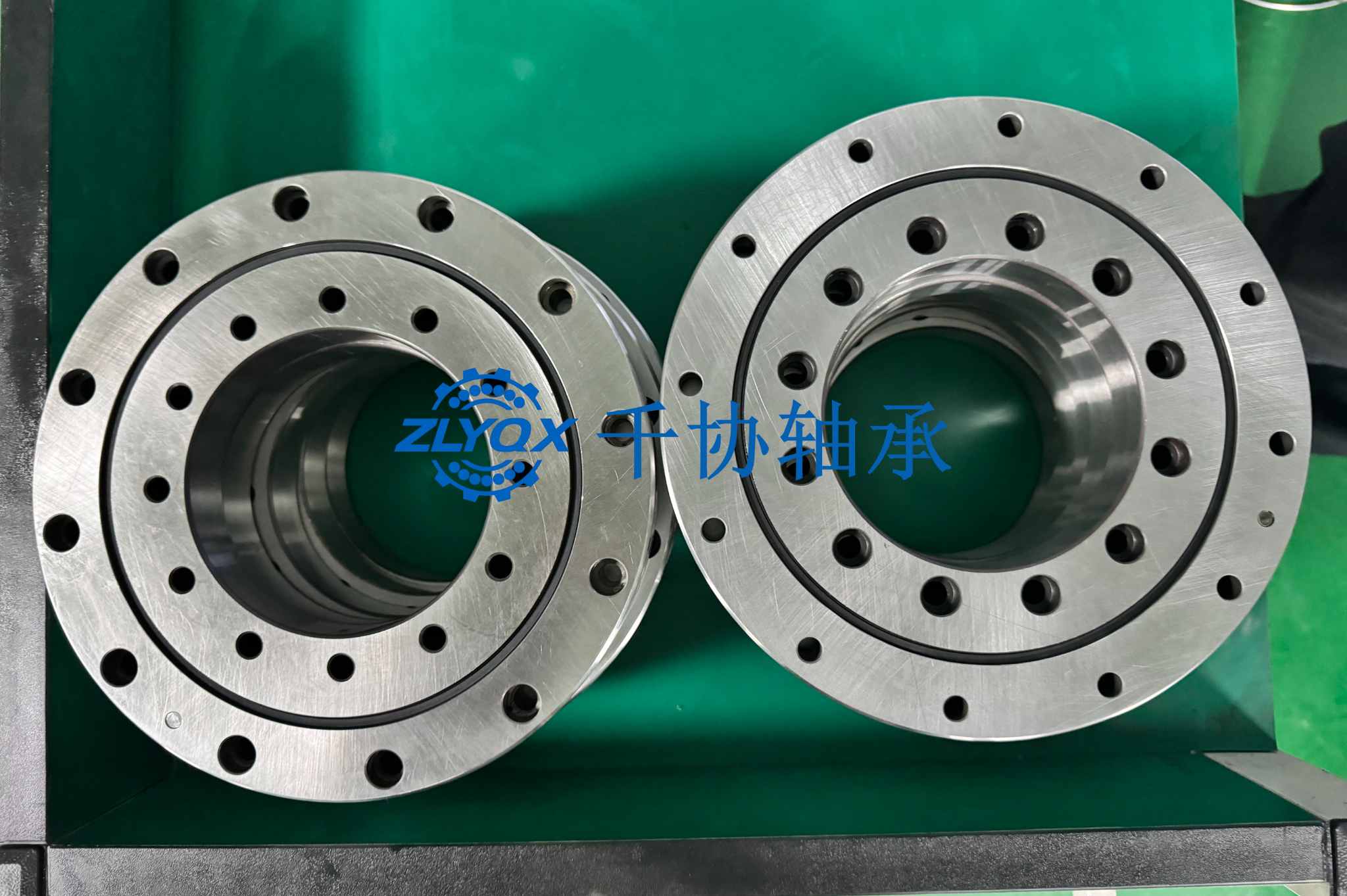 交叉滚子轴承保持架起什么作用？保持架损坏会带来哪些故障？